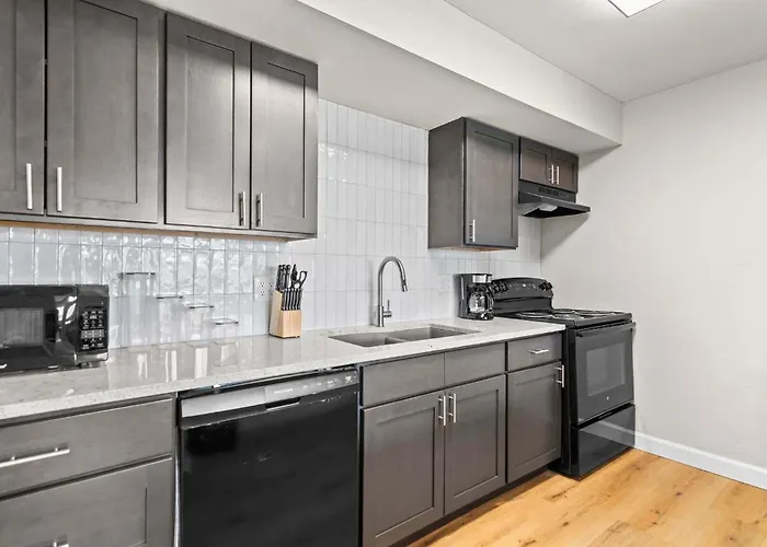 Appartement Newly Renovated Unit In Spfld #301